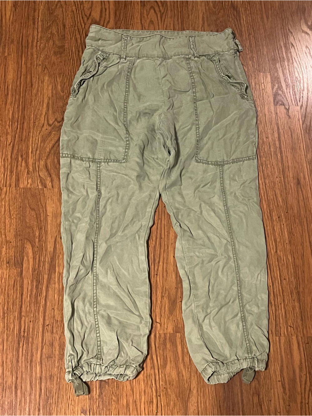 Anthropologie capri pants
